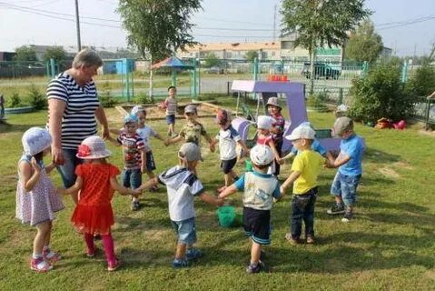 Подвижные игры летом в саду