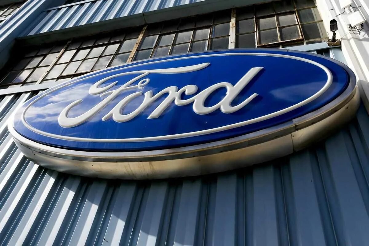 Форд моторс производитель. Ford Motor co. Форд Моторс Компани. ТНК Ford Motor Company. Ford Motor Company (США).