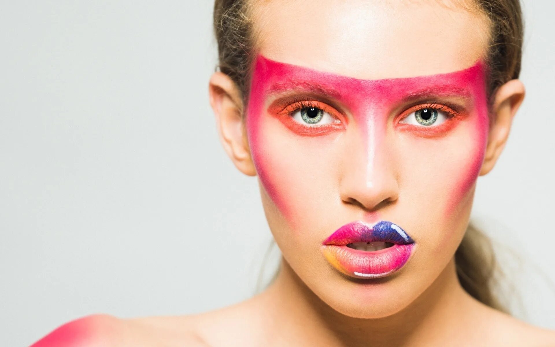 Makeup cheek