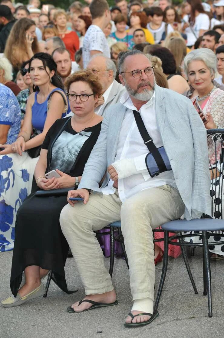 Юрий грымов жена и дочь фото Юрий Грымов стал генеральным продюсером канала "Дождь"