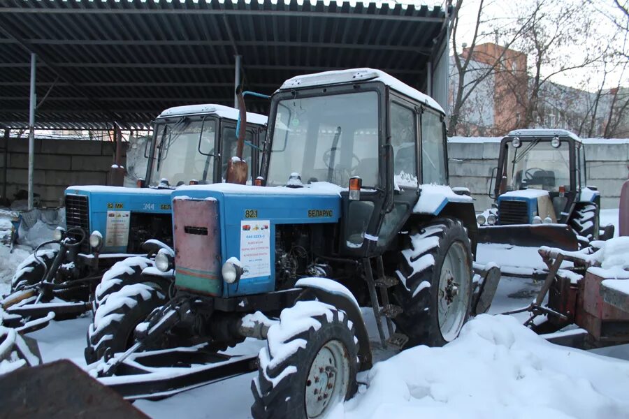 Авито мтз в челябинской области. Арестованная техника МТЗ 82. МТЗ 80 МТЗ 82 конфискат. Трактора МТЗ 82 по банкротству. Конфискованные трактора МТЗ 82.