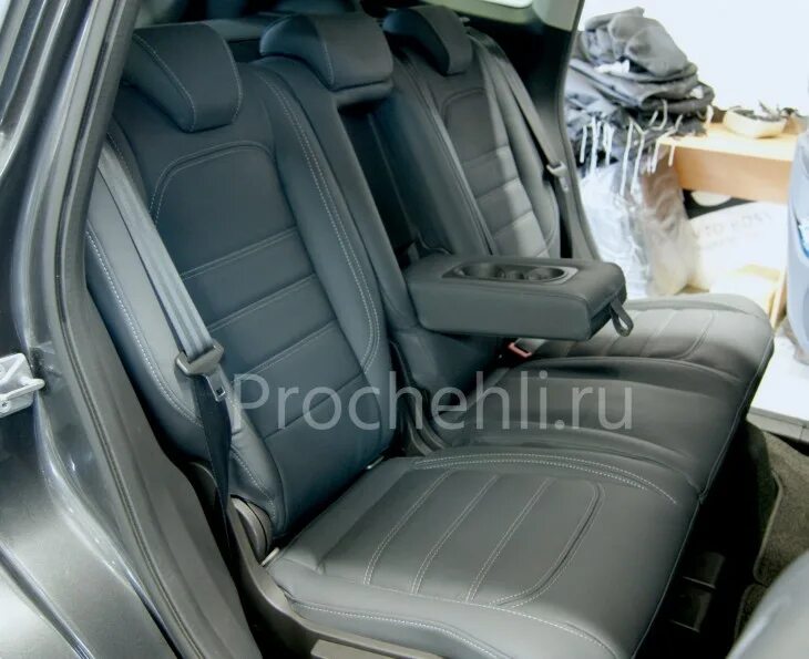 Форд куга 2 салон. Чехлы на форд куга 2 рестайлинг. Форд куга 2 сиденья. Задние сидения форд экоспорт. Ford kuga салон сзади.