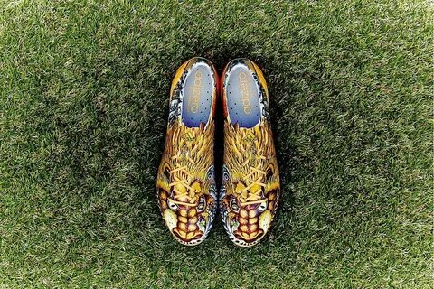 Y shoes