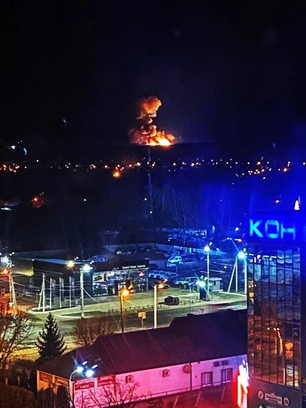 Ночной взрыв. Взрывы на Украине.