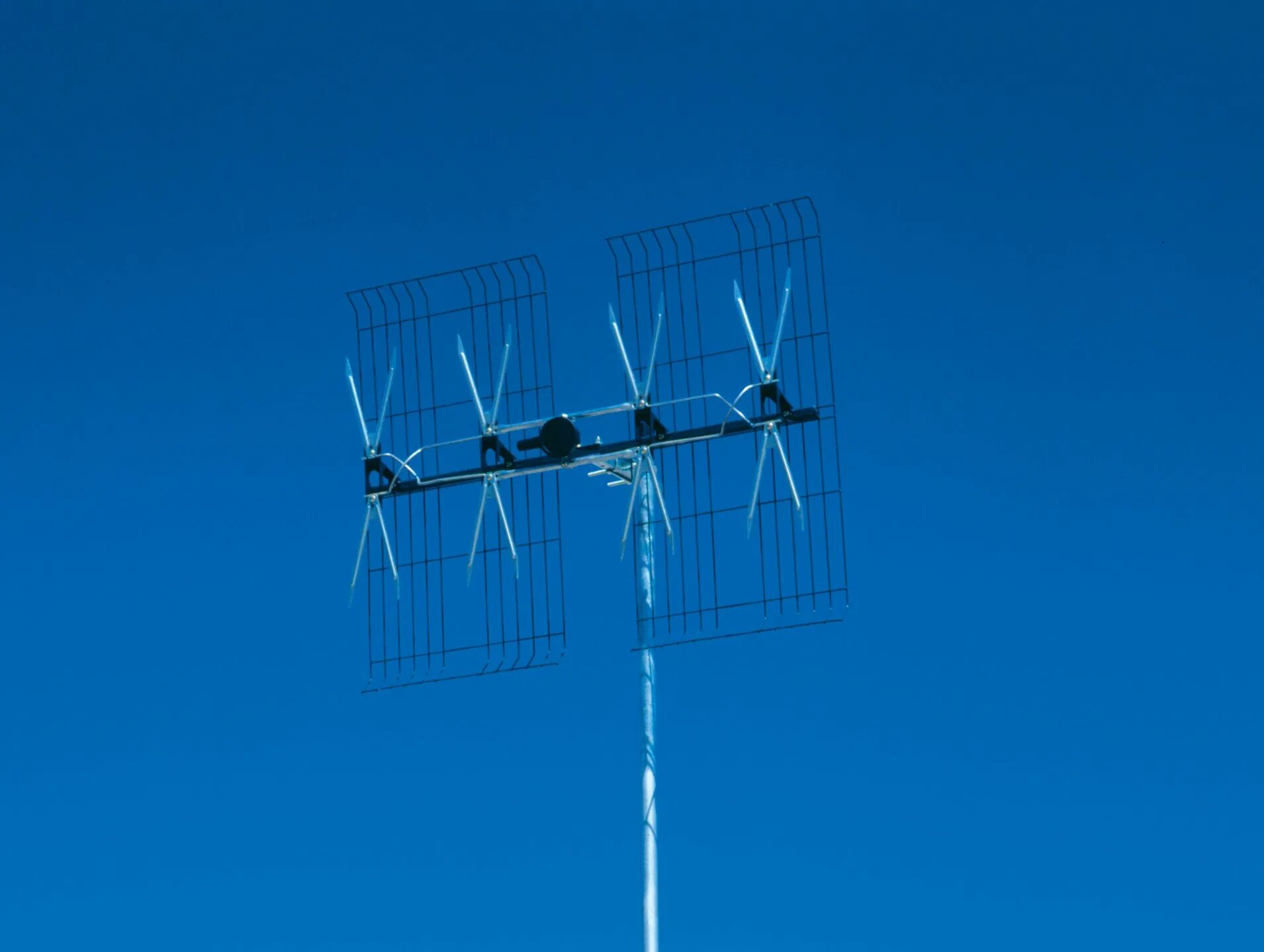 Vhf s h. Qyt kt-780 plus. Diamond srh805s baofeng uv-5r. Радиостанция р-168-5ут-2 антенны. Icom ic-f1000.