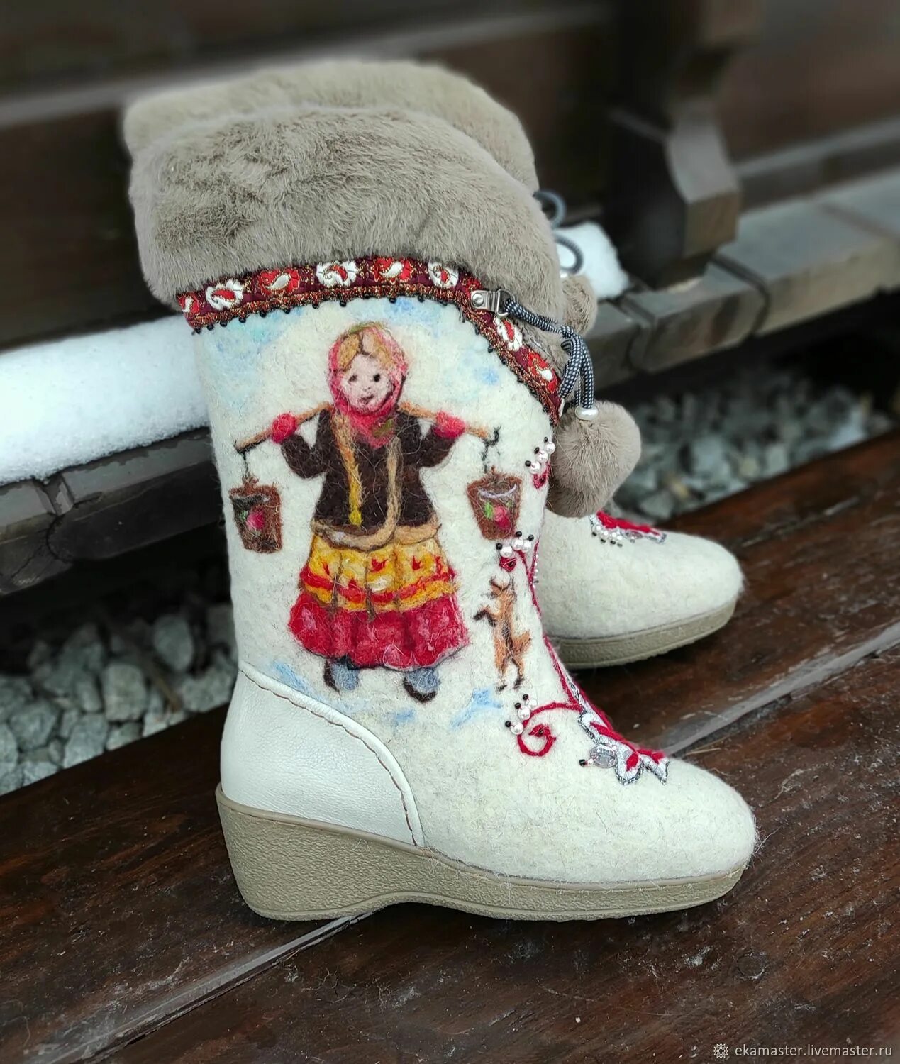 Валенки женские. Валенки в ЕКБ. Valenki are old Style Russian Winter Boots ВПР. Купить валенки в Екатеринбурге женские.