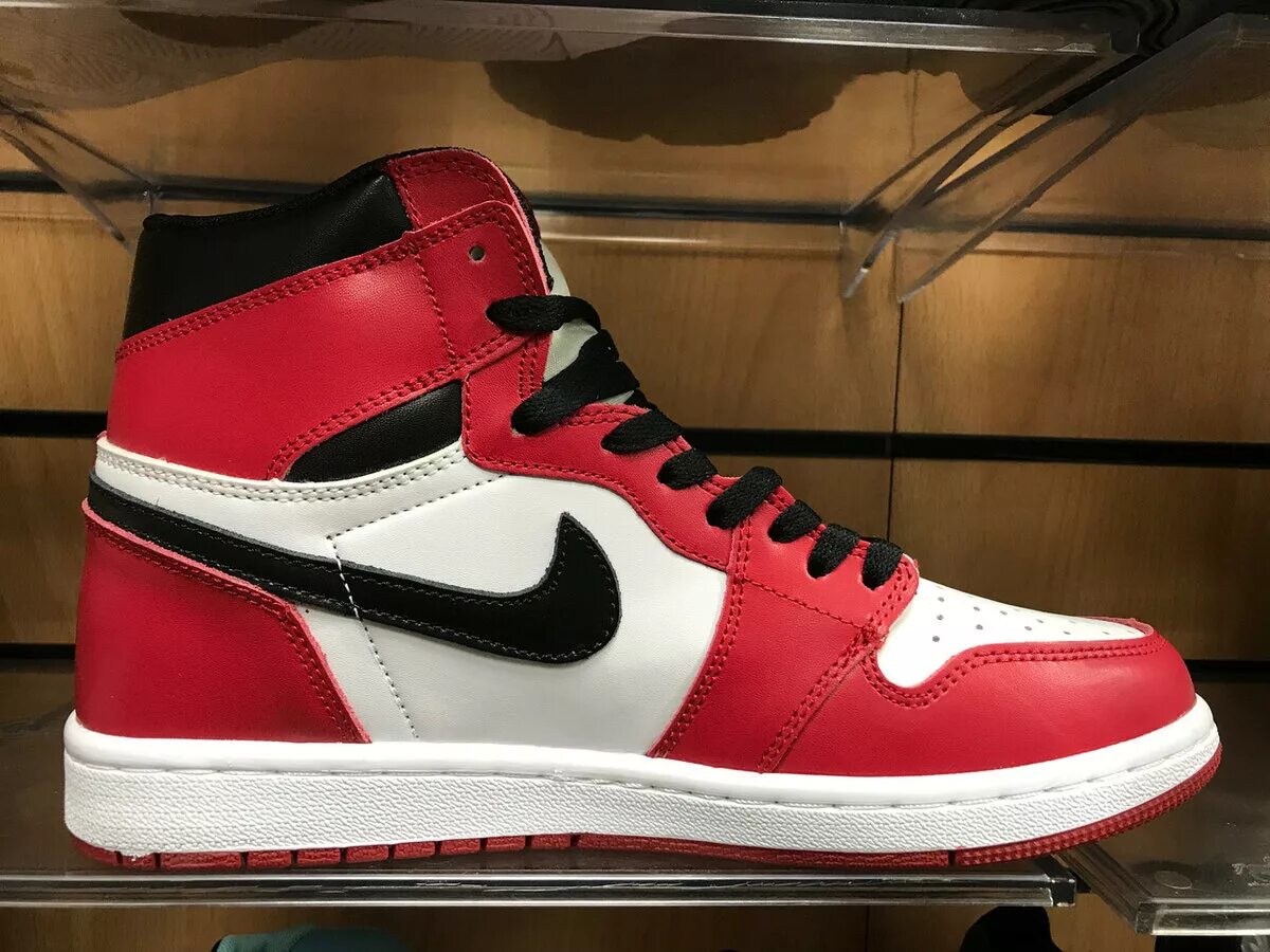 Джорданы кроссовки 1. Nike Air Jordan 1. Nike Jordan 1 Original. Air Jordan 1 паленые. Джорданы 1 оригинал