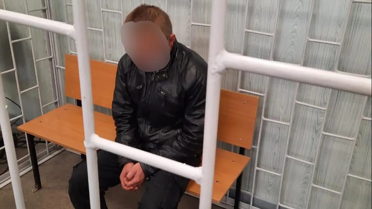 В карелии подросток избил пенсионерку. Избиение николая видео. В карелии подросток избил пенсионерку. В карелии подросток избил пенсионерку. В приморье избили подростка.
