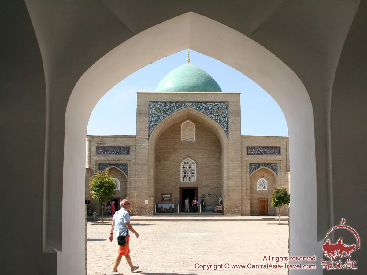 Барак хана. Барак хана. Ташкент площадь медресе баракхан. Медресе барак хана. Барак хана.