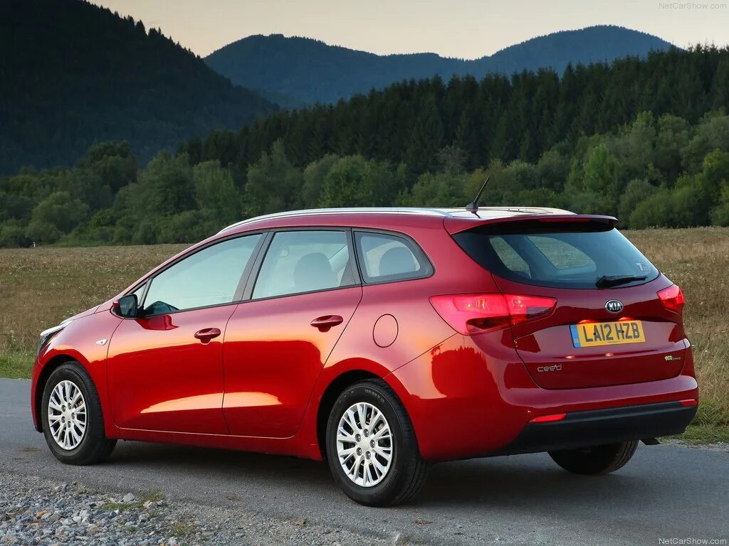 Kia Ceed 1 поколение рестайлинг, универсал 5-дверный - технические характеристик