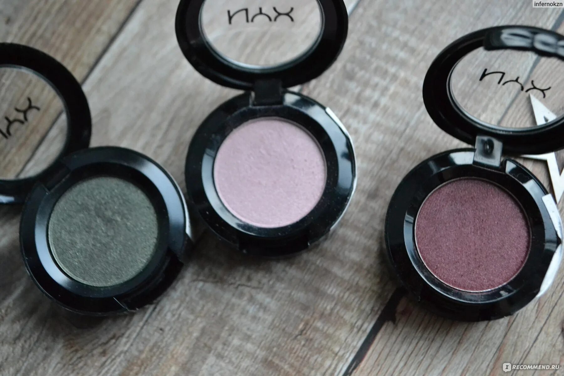 Тени для век NYX professional Makeup mono hot Singles Eye Shadow. NYX professional make up hot Singles Eye Shadow. Hot Singles Eye Shadow, Pixie 86. NYX hot Singles hs38 Stilleto.