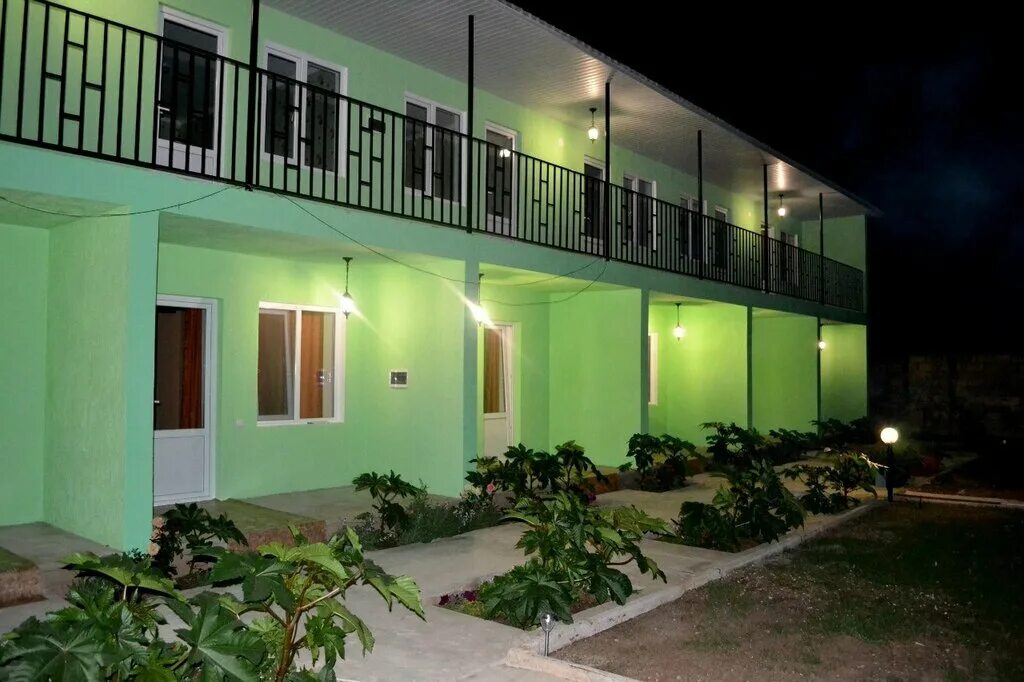 Николаевка крым улица чудесная. Оазис николаевка крым. Николаевка 15. Солка вилла николаевка. Оазис ул.