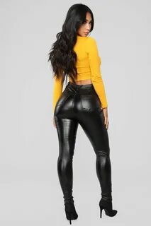 Жас шлюха еркекті трахает