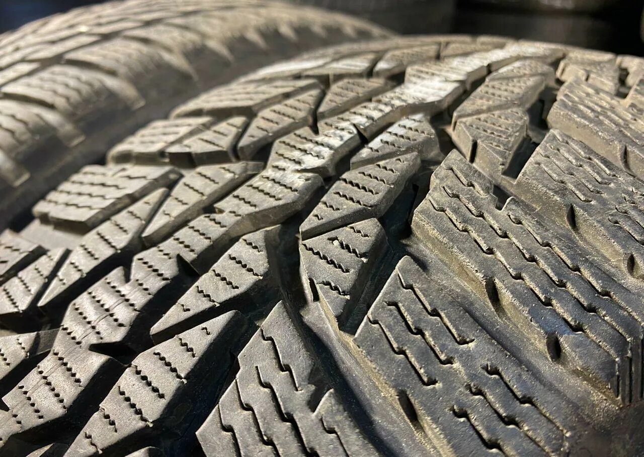 Шины нокиан купить в спб. Nokian WR d4. Nokian Tyres WR d4. Nokian Tyres WR a4. Шины Nokian WR d4 155 r13 79t.