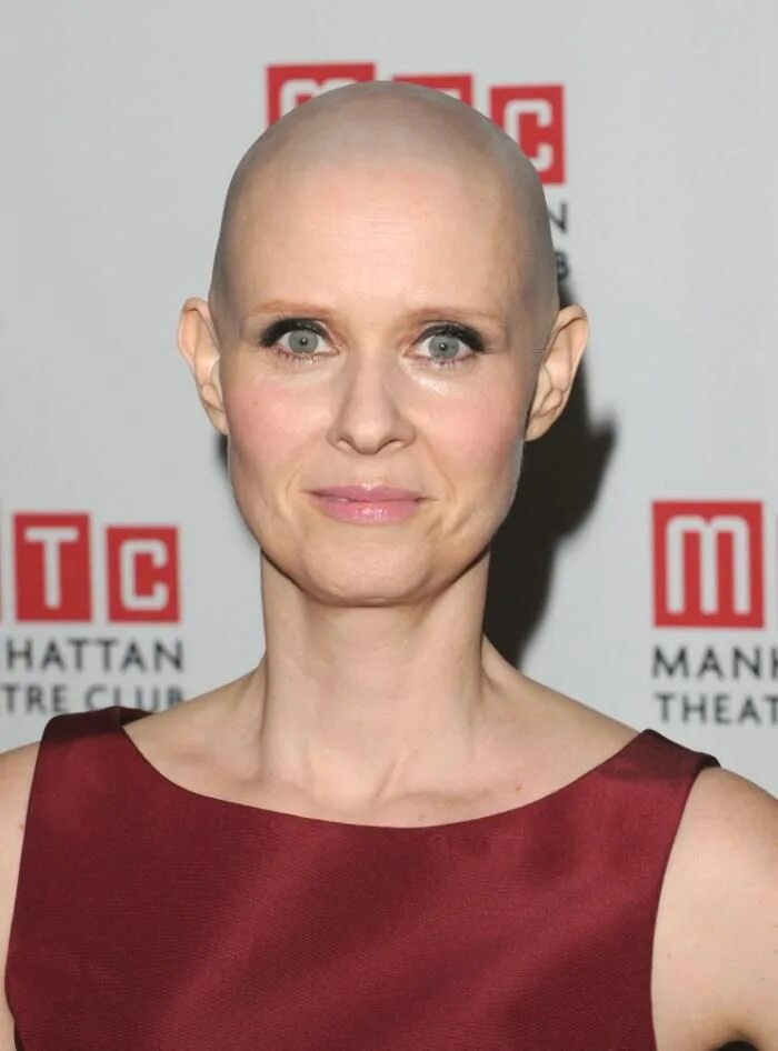 The Best Red Carpet Hair and Makeup Moments Ever Shaved head women, Buzz cut hai