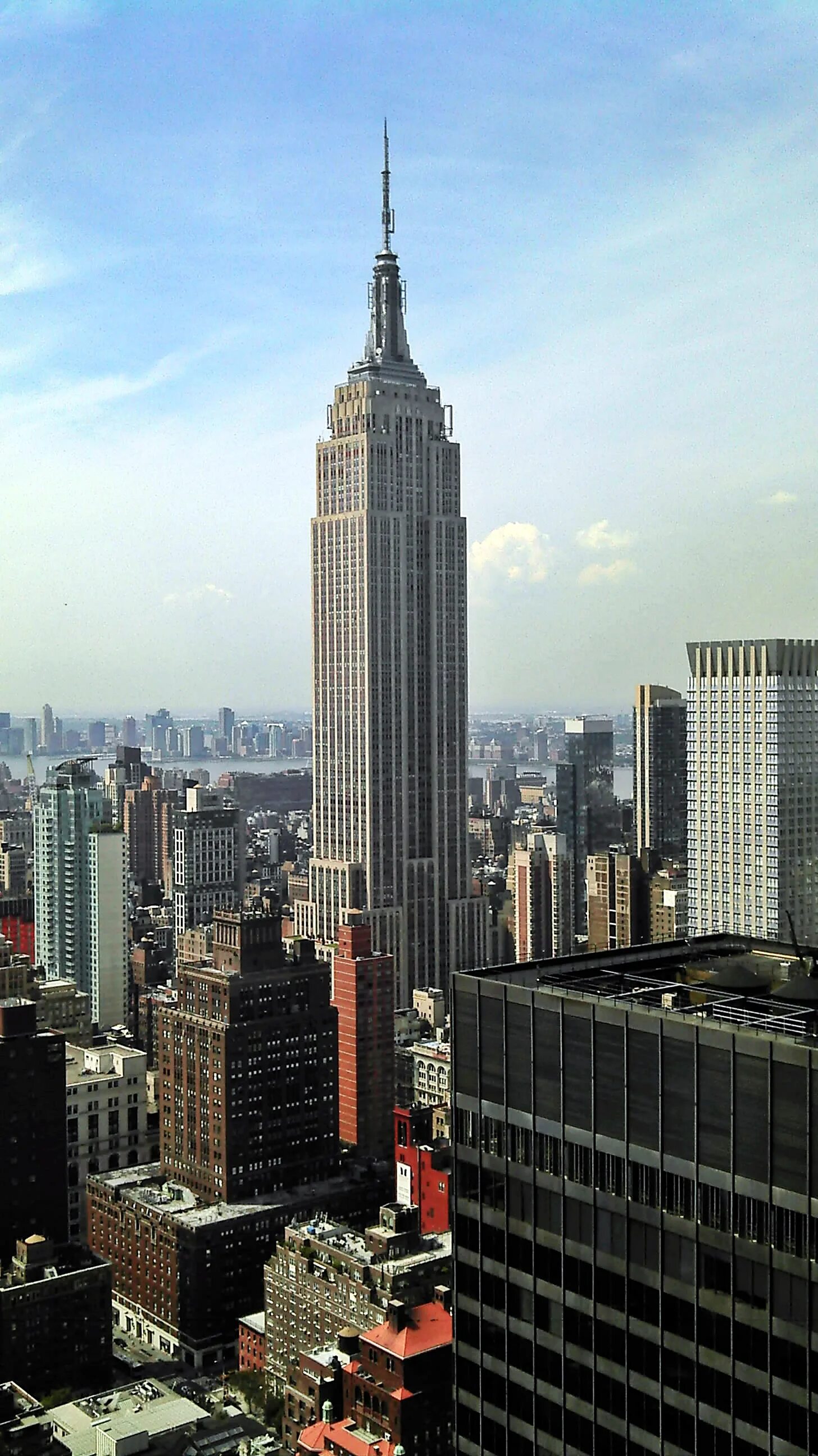 Здание 16 метров. Бакстер Стейт Билдинг. Empire State. New York Empire State building 8k. Empire State building вид c 86 этажа.