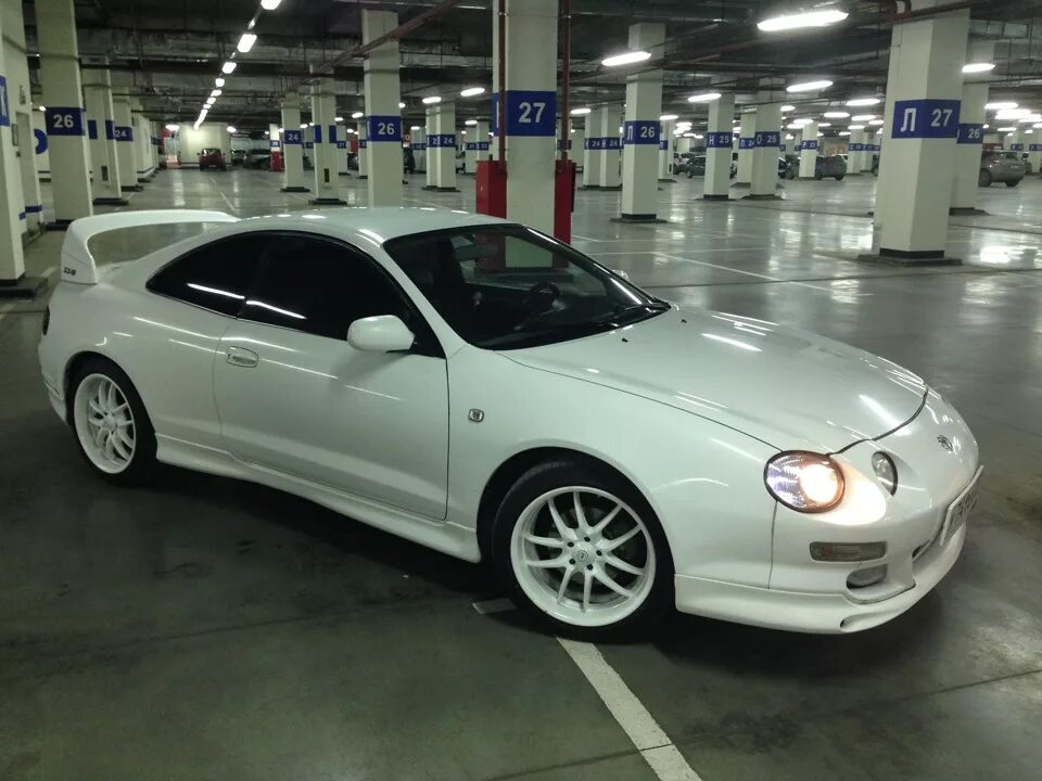 Тойота цельсия. Toyota celsior 20. Toyota celsior 2017. Тойота цельсиор 1999. Toyota цельсиор.