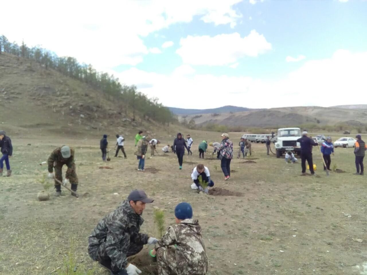 Погода в еланцах ольхонского. Ольхонский с. Еланцы. Ольхонский район село Еланцы. Еланцынская СОШ Ольхонского района. Ветераны Ольхонского района.