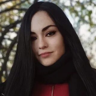 Александры серой