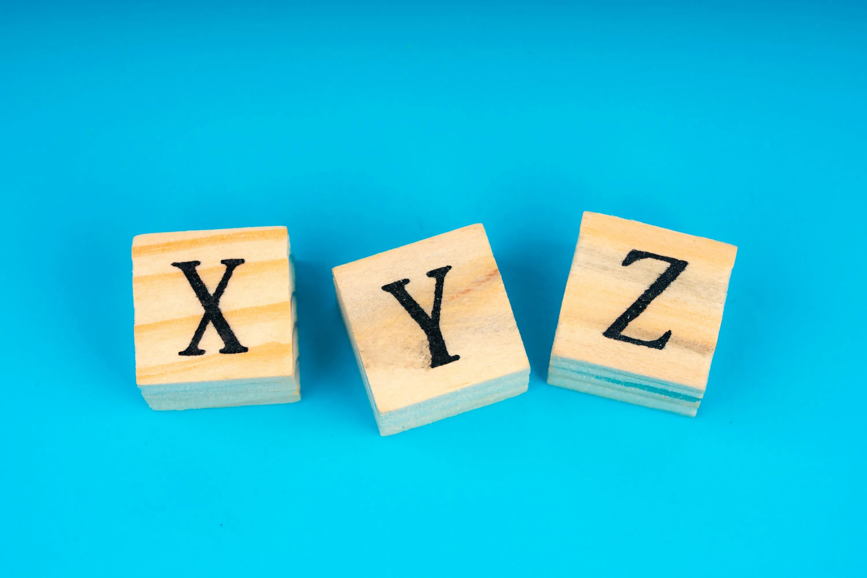 Xyz эмблема стил. Xyz առանցքով. Xyz реклама. Логотип xyz. Авс и xyz анализ.