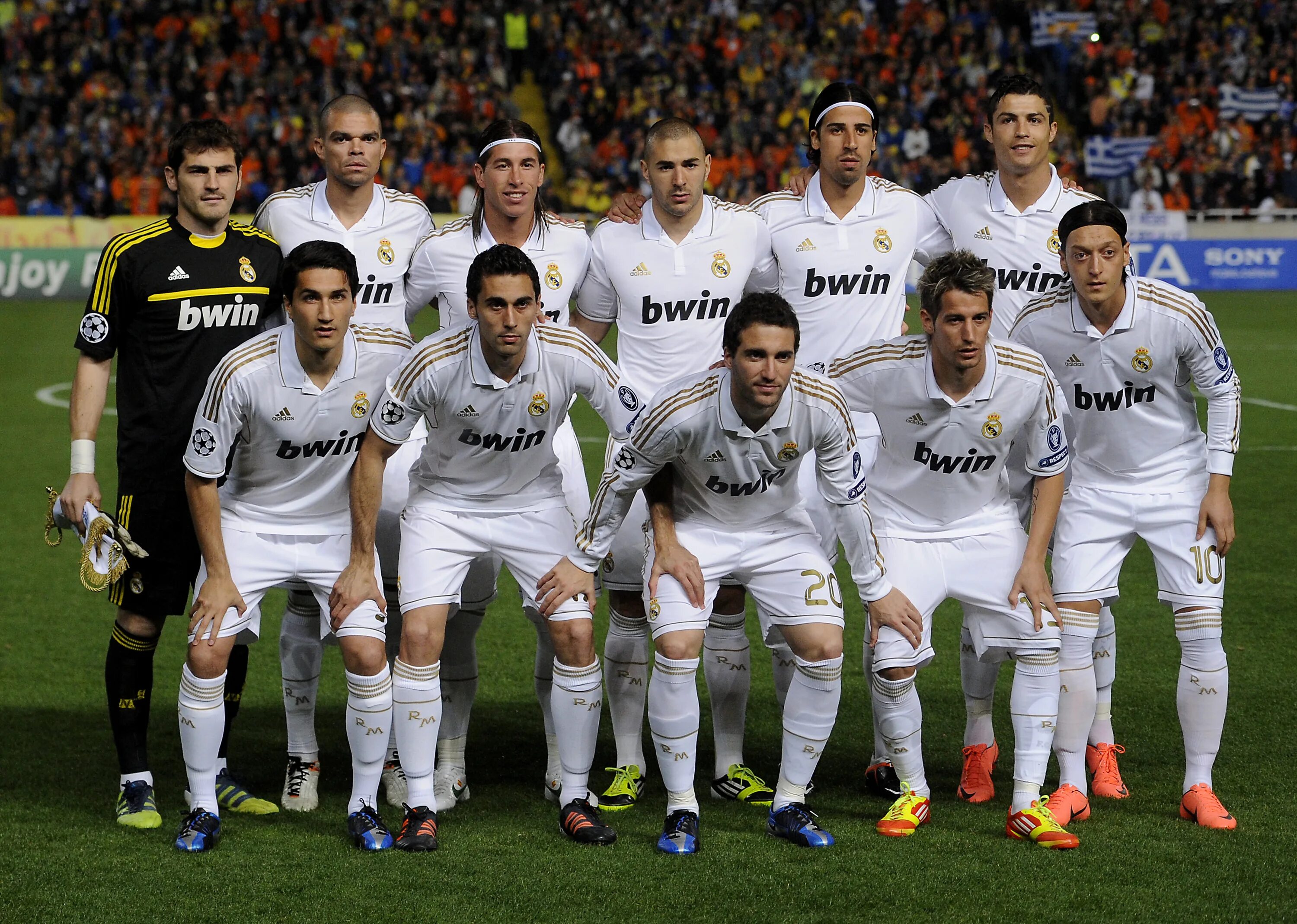 Реал мадрид состав команды 2018. Реал мадрид фото на рабочий стол. Real madrid team. Real madrid team. Реал мадрид.