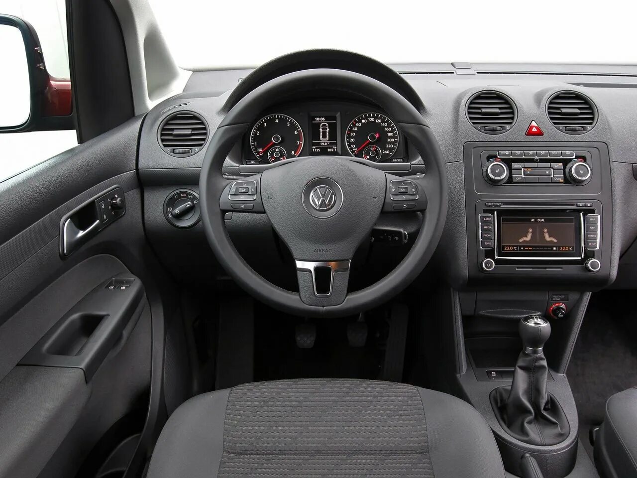 Volkswagen caddy 3 салон. Фольксваген кадди 2007 салон. Фольксваген кадди 2007 салон. Vw caddy 2010 салон. Volkswagen caddy 2009 салон.