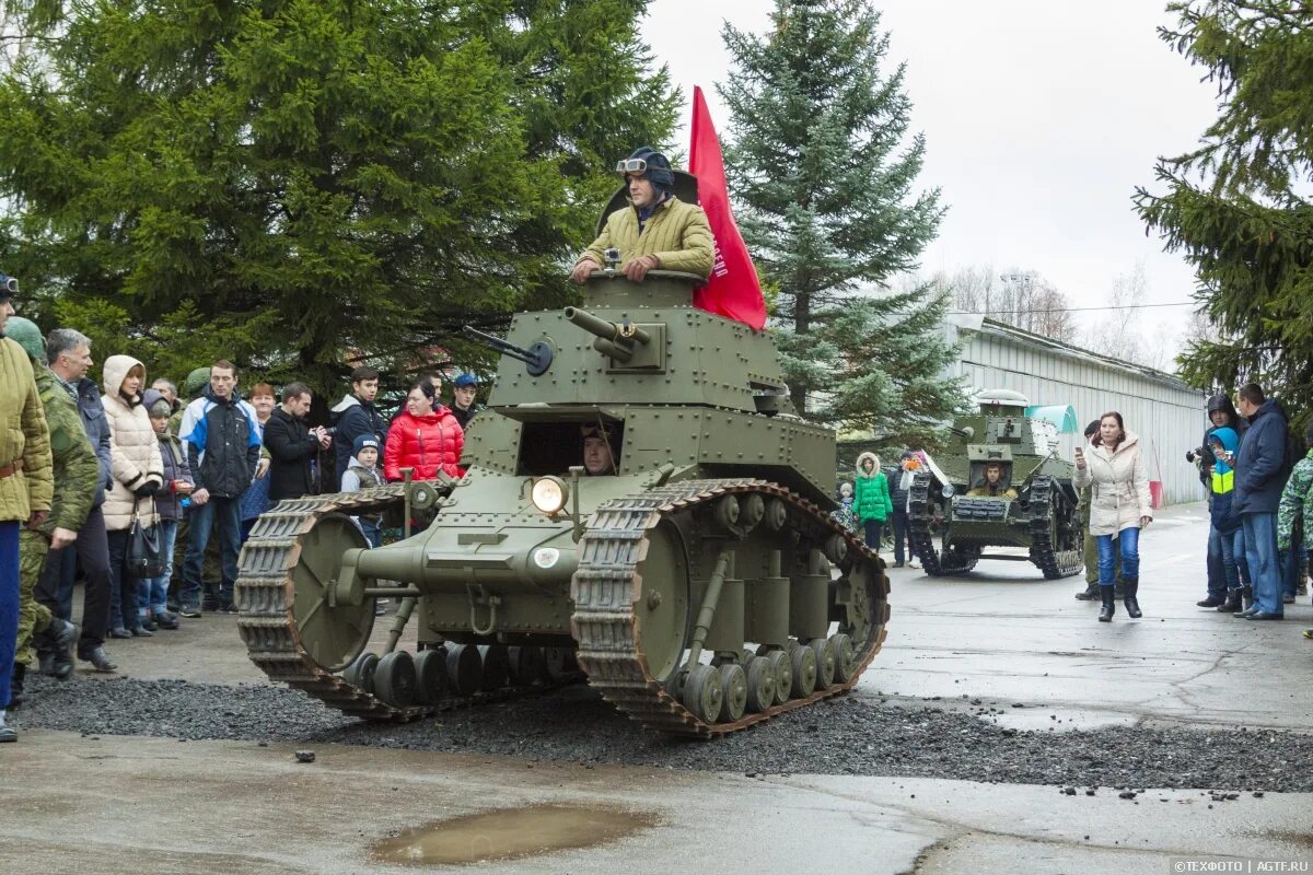 Мс 1 г. МС-1 танк. МС-1 танк в Кубинке. Советский танк МС-1. Танк т34мс1.