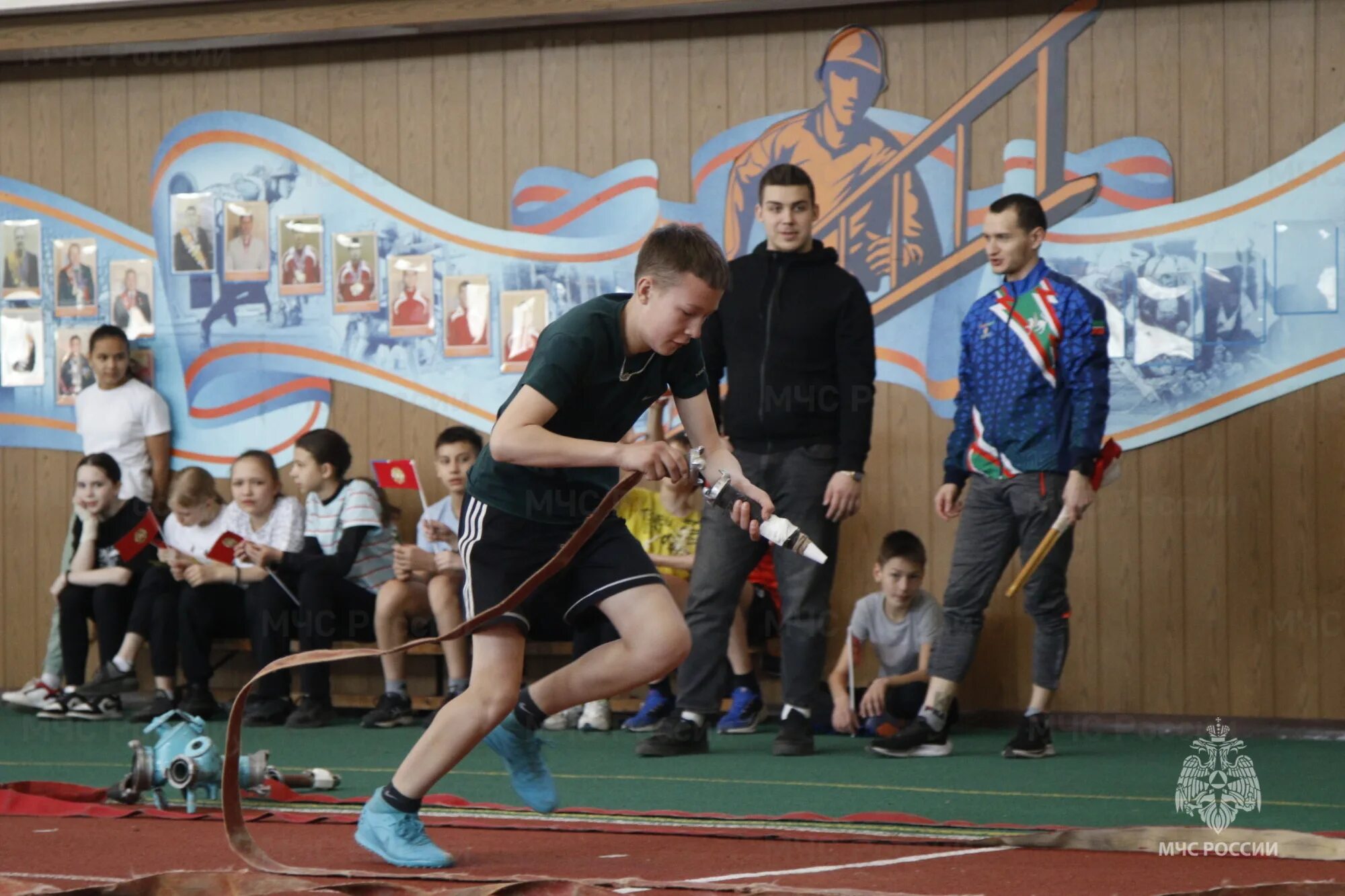 Детский спорт. Соревнования. Спорт соревнования. Пожарно-спасательный спорт.