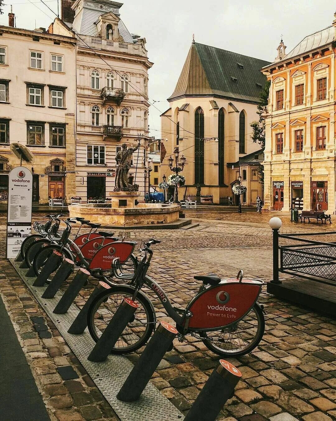 Старый львовский город. Старый львовский город. Старый львовский город. Старый львовский город. Старый львовский город.