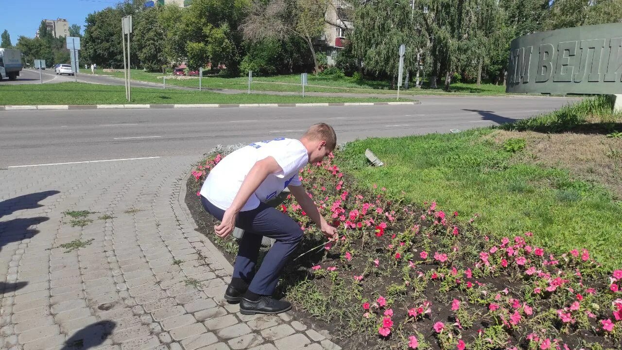 Новости 1 августа. Бендеры 1 августа день возложение. Памятник героям первой мировой войны. Памятник чернобыльцам Липецк. День памяти жертв первой.