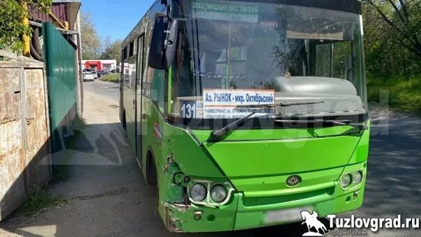 Автобус новочеркасск ростов главный. Рейсовый автобус. Автобус Новочеркасск. Маршрутки Новочеркасск. Старый рейсовый автобус.