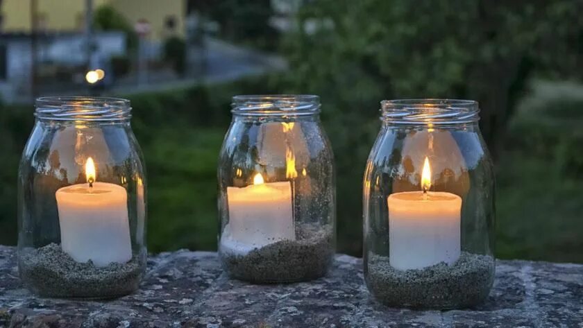 свечка из дерева. огарки от свечей. желтая свеча в стакане. светодиодные свечи flameless candle. дина свеча.