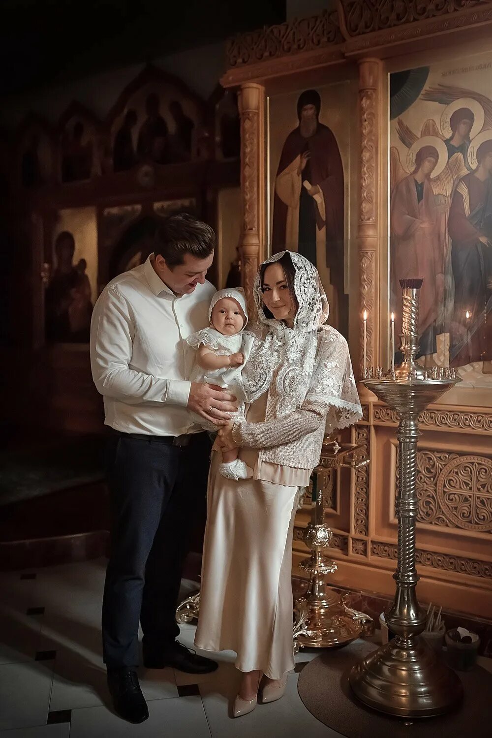 Фотограф на крещение. Крещение фотосъемка. Фотосессия крестин. Фотограф на крестины. Фотограф крестин.