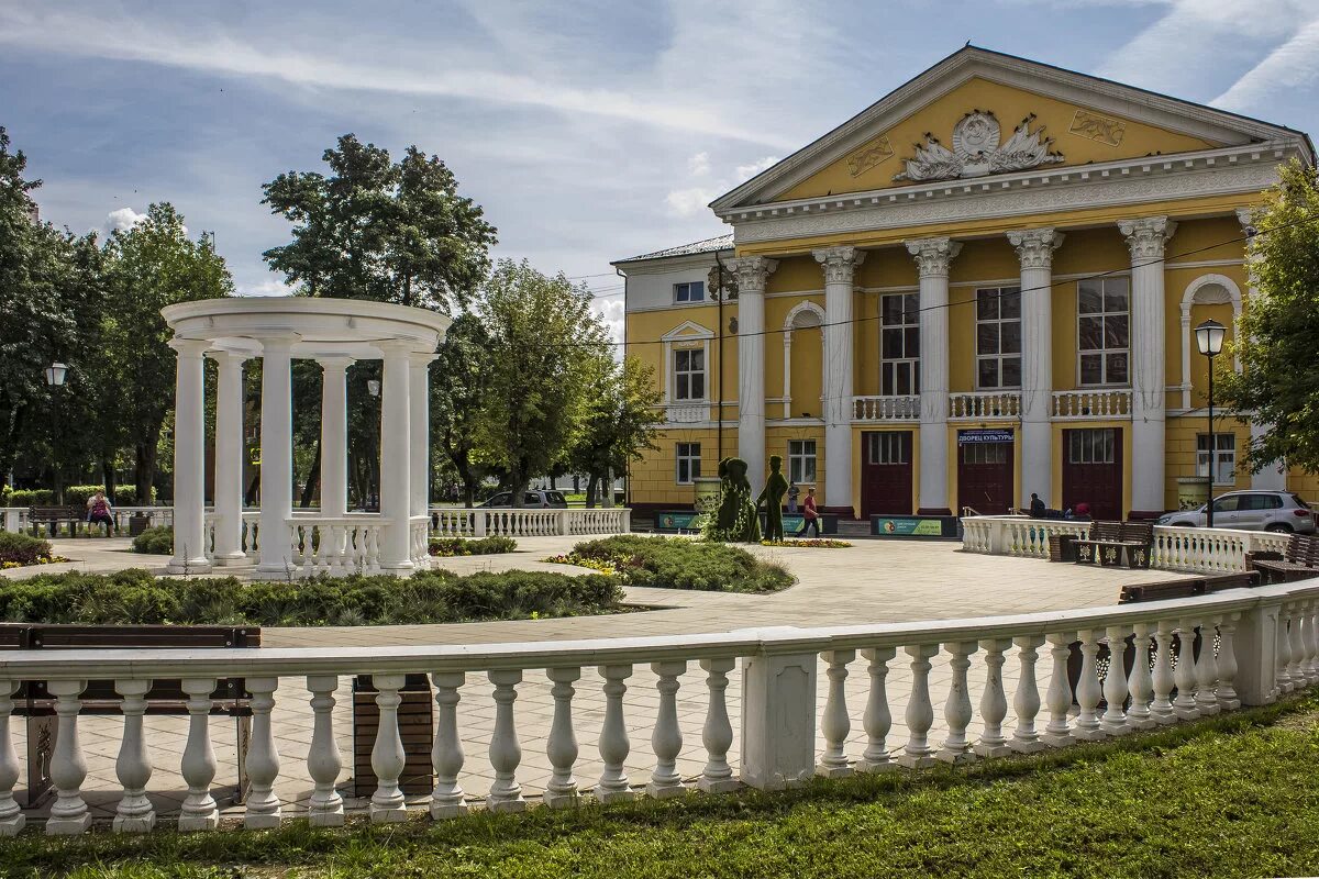 храм в щербинке. щербинка елизаветинский. щербинка елизаветинский. щербинка, улица 40 лет октября, д. дворец культуры щербинка внутри.