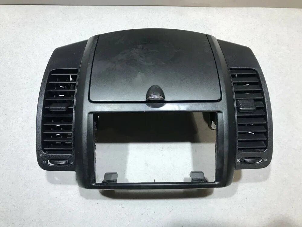 Магнитола nissan note e11 2006-2013. 682609u000. 682619u06d рамка магнитолы 2 din nissan note e11. Nissan 682609u06b. Рамка магнитолы ниссан ноут.