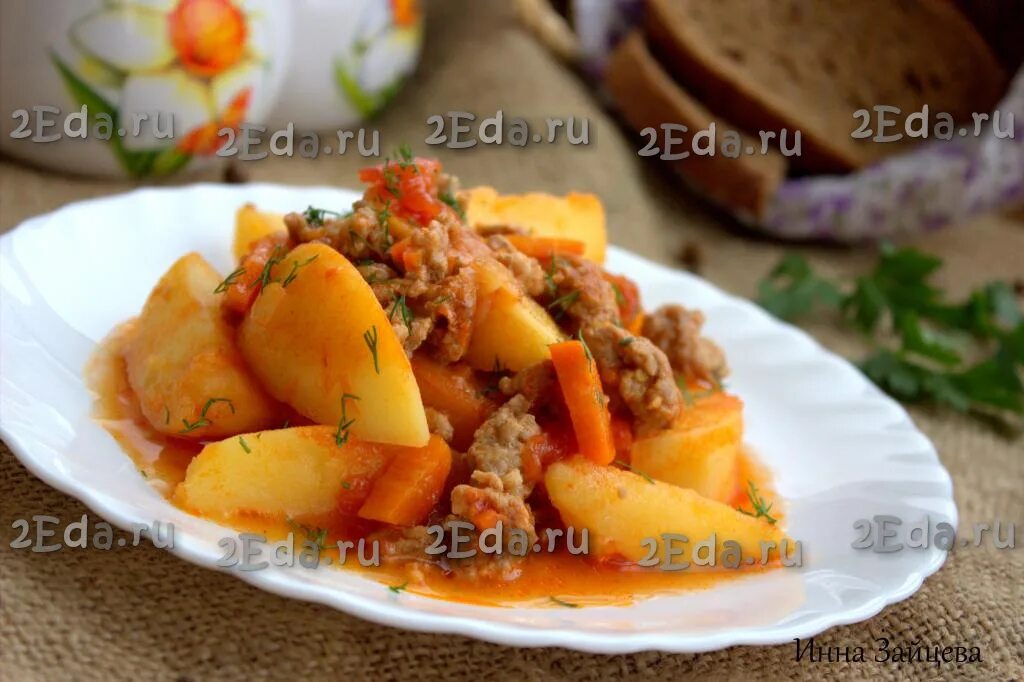 Тушеная картошка с фаршем рецепт с фото пошагово - 1000.menu