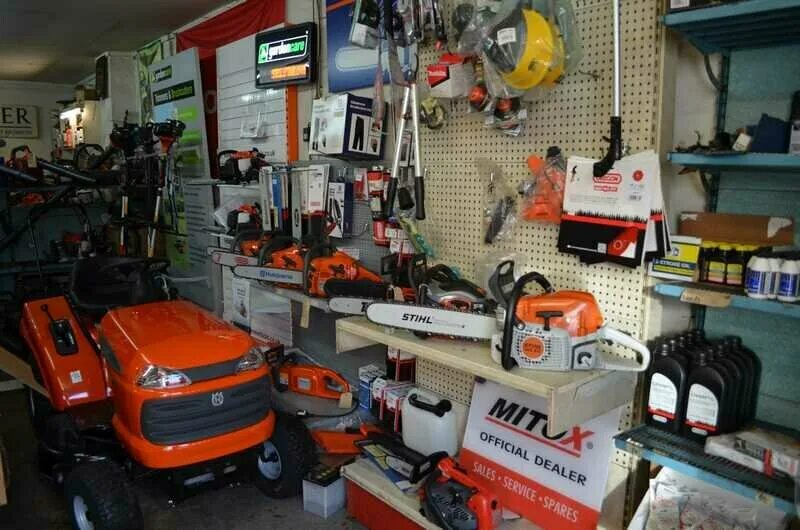 Сервисный центр stihl. Ремонт на садовой. Запчасти для бензоинструмента. Магазины штиль в санкт петербурге. Ремонт садовой техники в немцово.