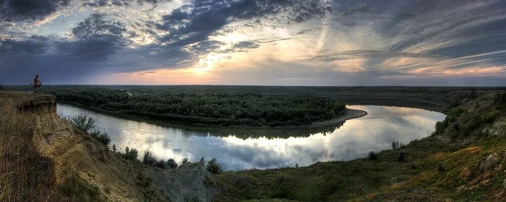 Река ай месягутово. Река урал европа азия оренбургская область. Река яик оренбург. Мост через реку урал орск. Река урал река граница.