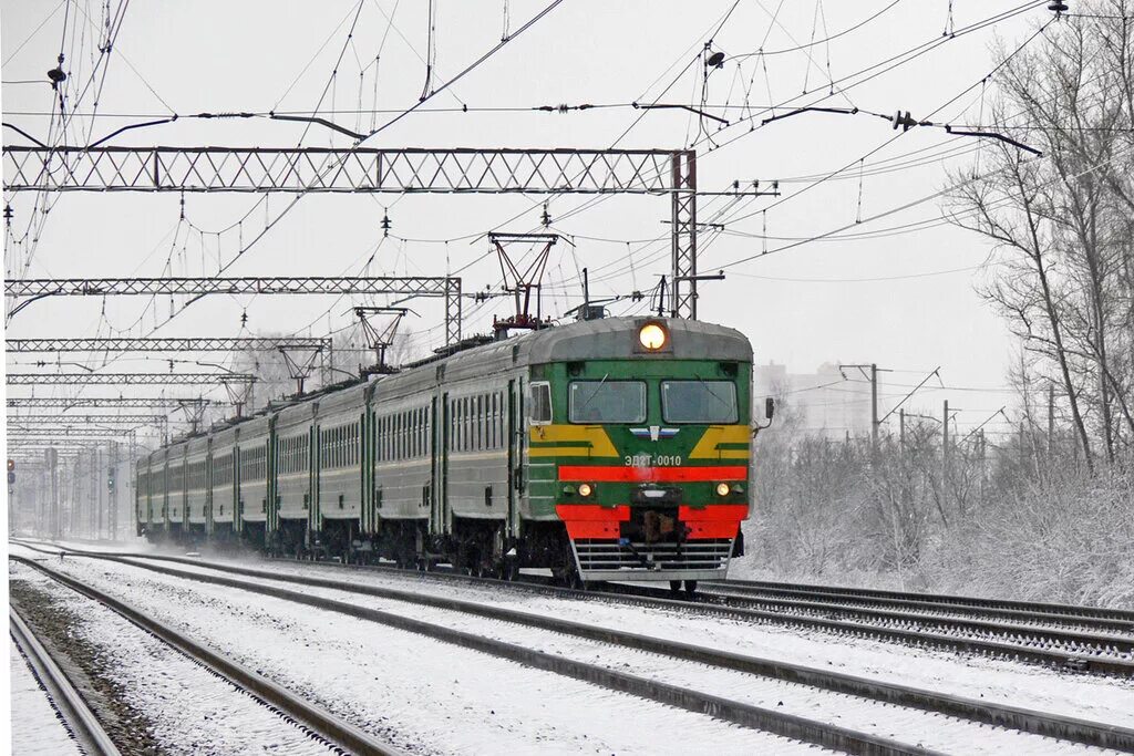 Электричка рязанцево александров. Эд2т 0002. Эд2т 0010. Эд2т. Эд2т Челябинск.