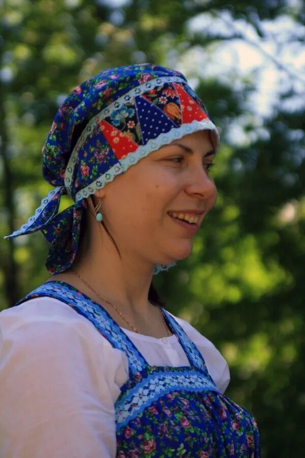 Что такое сорока одежда. Сорока повойник. чепец повойник. повойник головной. повойник казачек.