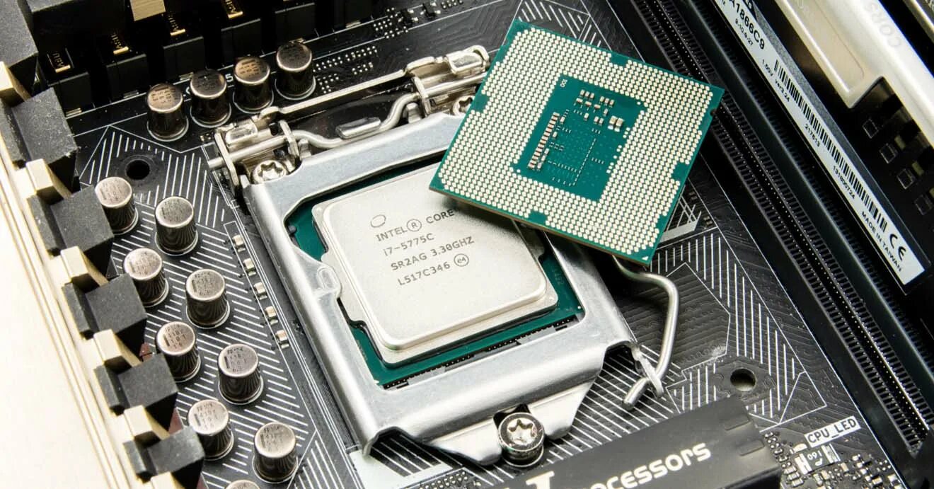 I5 5675c. Core i7-5775c. Процессор Intel Core i 7 Оперативная память. Как работает процессор.