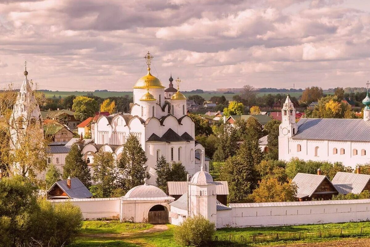 Город музей золотого кольца россии какой город. Покровский монастырь Суздаль. Свято-Покровский женский монастырь города Суздаля Суздаль. Город-музей Суздаль золотого кольца. Золотое кольцо России золотое кольцо Суздаль.