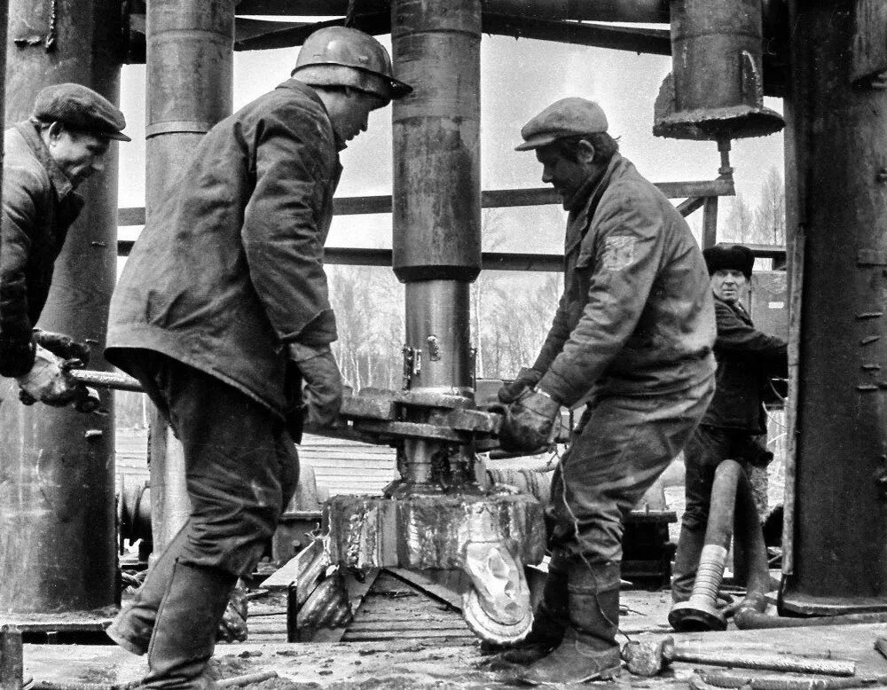 кольской сверхглубокой скважины слушать. кольская сверхглубокая скважина схема бурения. кольской сверхглубокой скважины слушать. кольская сверхглубокая впадина. кольская сверхглубокая впадина.