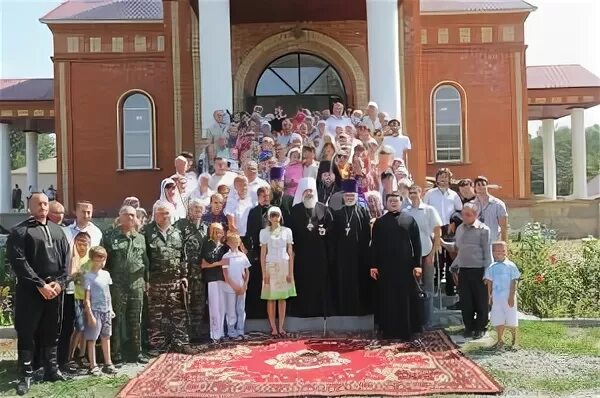 Храм село Грачевка Ставропольский край. Иверский храм Ставрополь. Село Грачевка настоятель храма Иверской иконы. Ставропольский край Грачевский район село Грачевка. Гисметео грачевка ставропольский край