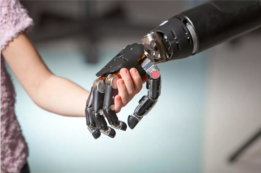 Разработала уникальное. Бионический протез Bionic. Бионика / биопротезы. Биоуправляемые протезы конечностей. Бионическая рука.