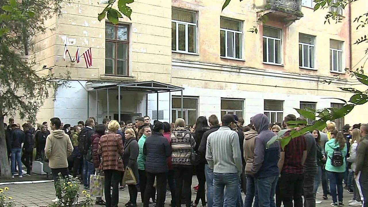 Колледжи керчи после 9 класса. Педагогический колледж керчь. крутые колледжи. медицинский колледж керчь.