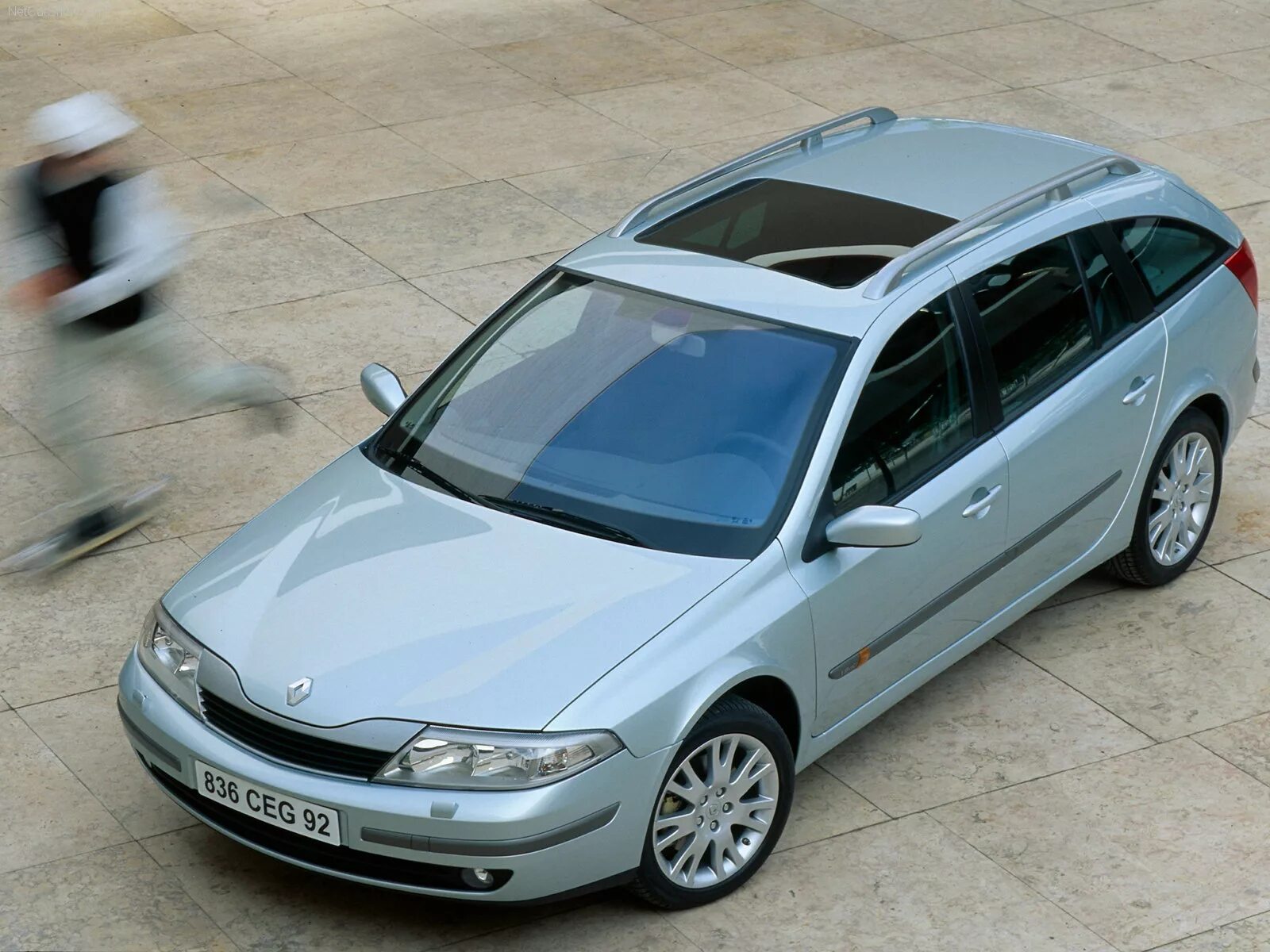 Laguna std. Рено лагуна 2005 универсал. рено лагуна универсал 2001. рено лагуна 2 универсал. renault laguna 2005 универсал.