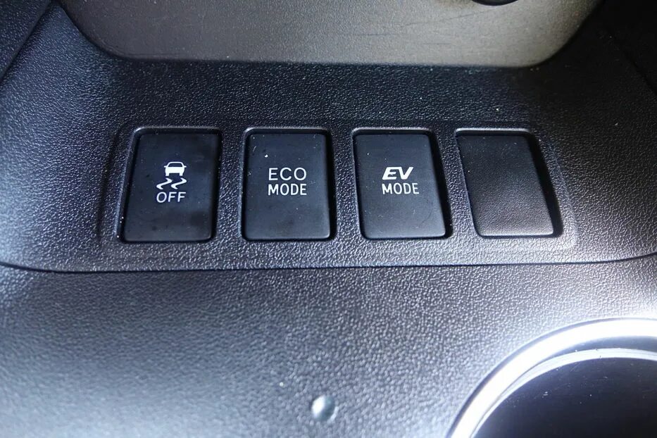 Кнопка trc off. Кнопка vsc toyota rav4. кнопка off toyota rav4. rav 4 кнопка а off. trc off toyota rav4.