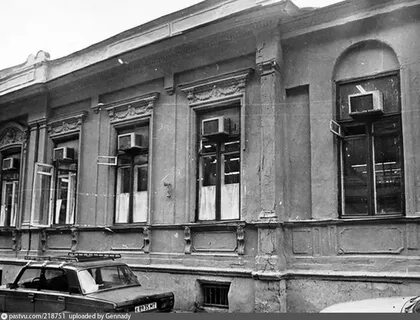 Станиславского 25