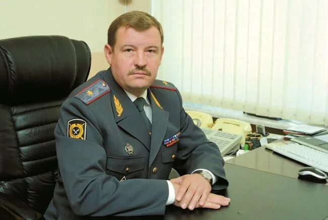 Заместитель главы санкт петербурга. Умнов начальник гувд санкт-петербурга. 1995 год заместитель начальника гувд санкт-петербурга генерал.